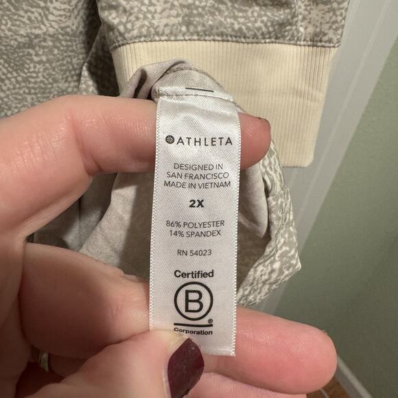 Athleta Zuma Printed Shirt Dress Cream Gray Plus Size 2X - Picture 8 of 9